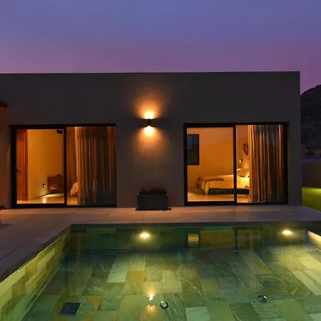 Luxurious In